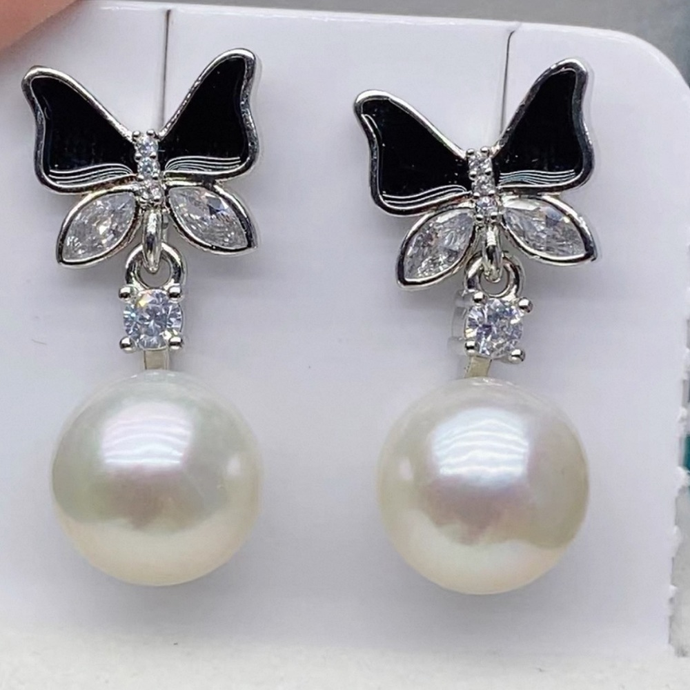 Elegant Butterfly Genuine Pearl Earrings 10.9mm